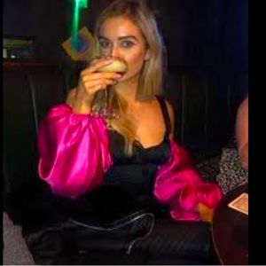 Fashion Nova top🖤💖